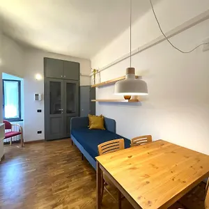 Lägenhetshotell Easy - And Navigli Milano