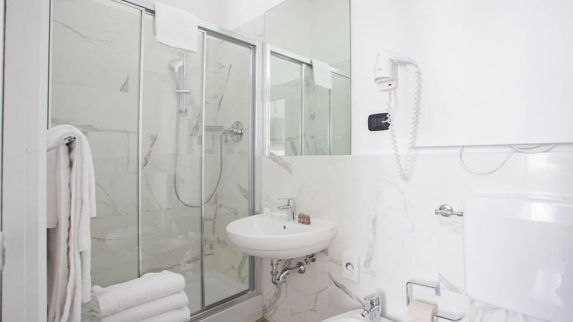 Boutique Hotel Liberty 1904 Bologna 3*,